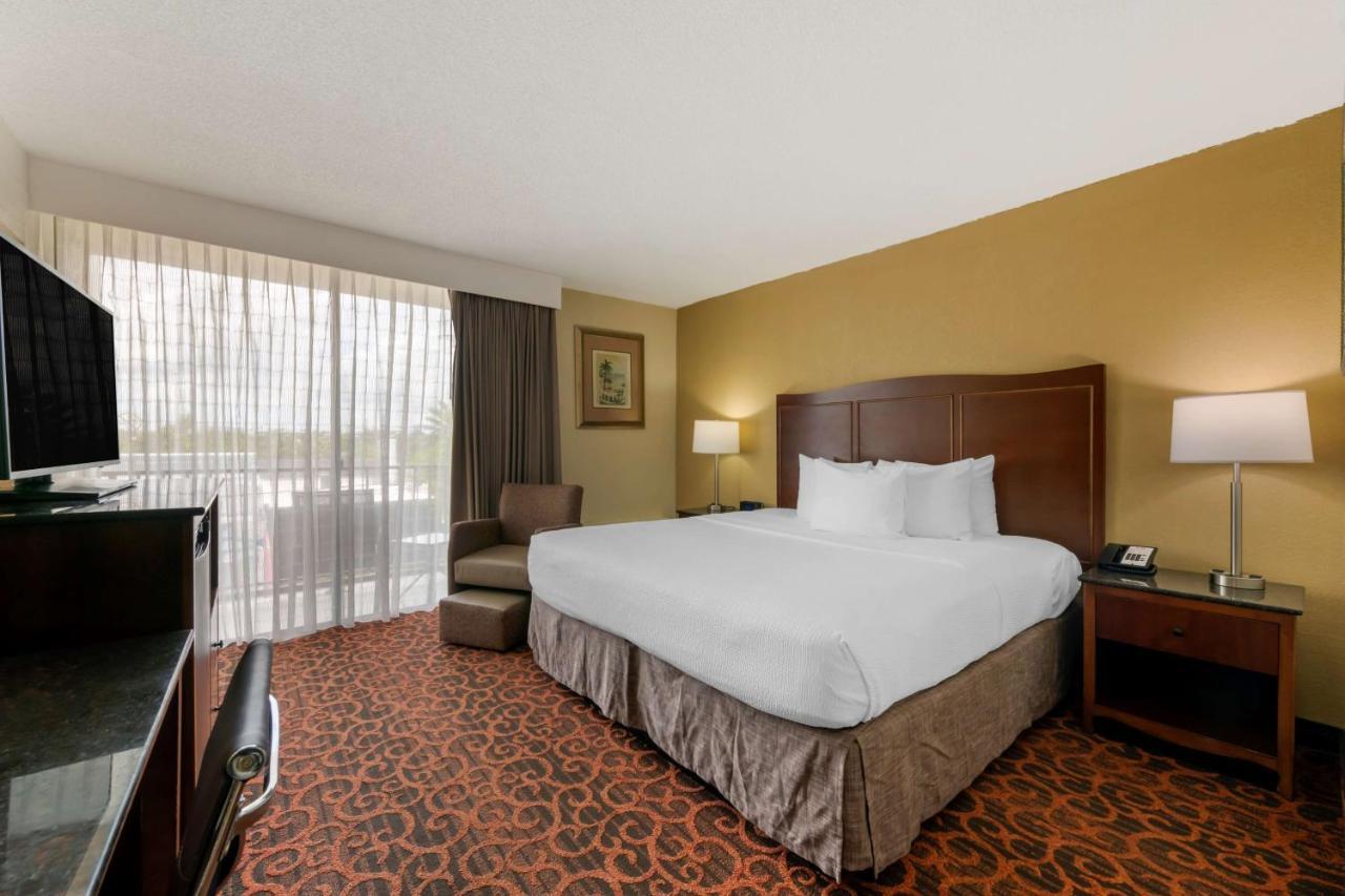 Best Western Plus North Miami-Bal Harbour Dış mekan fotoğraf