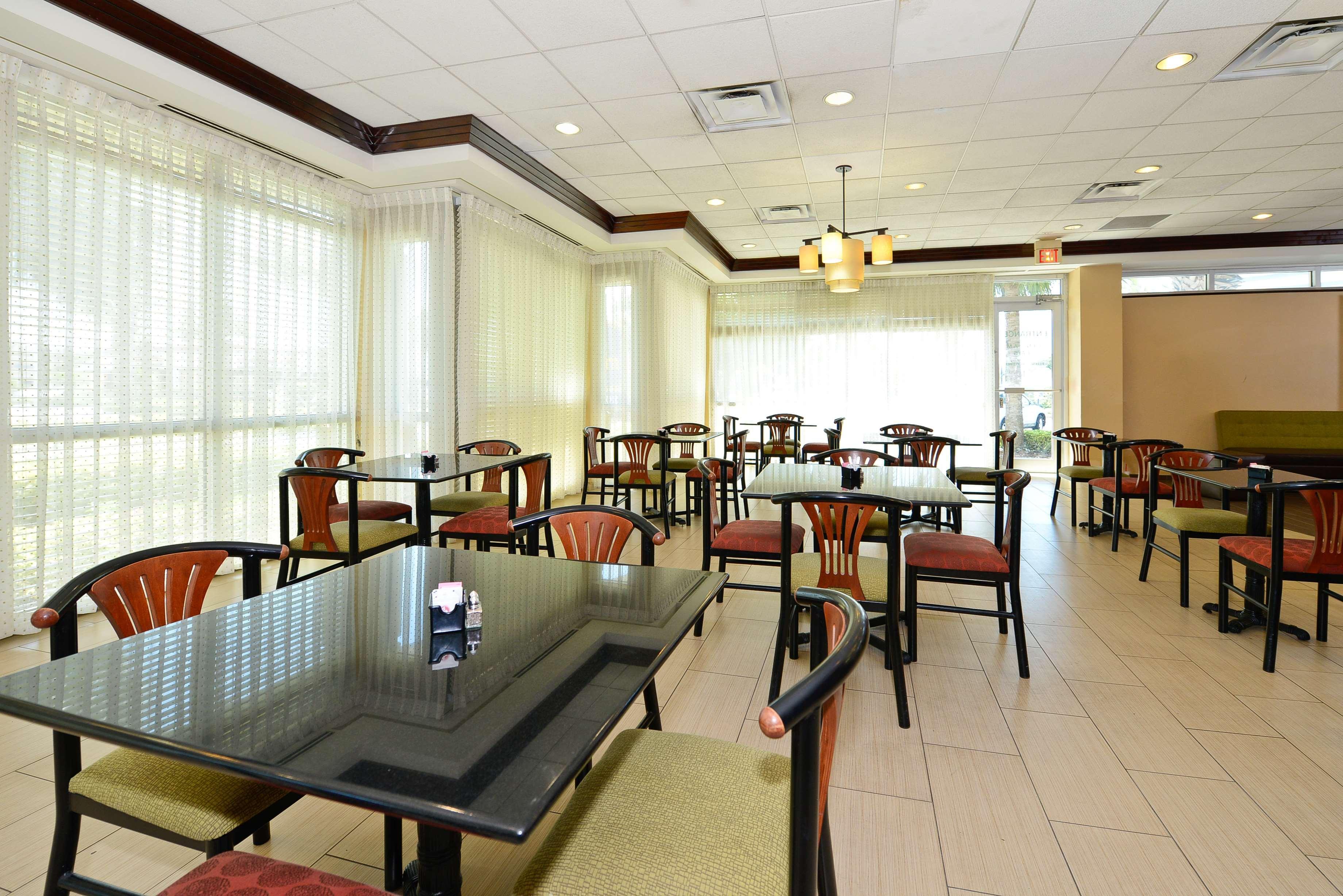 Best Western Plus North Miami-Bal Harbour Dış mekan fotoğraf