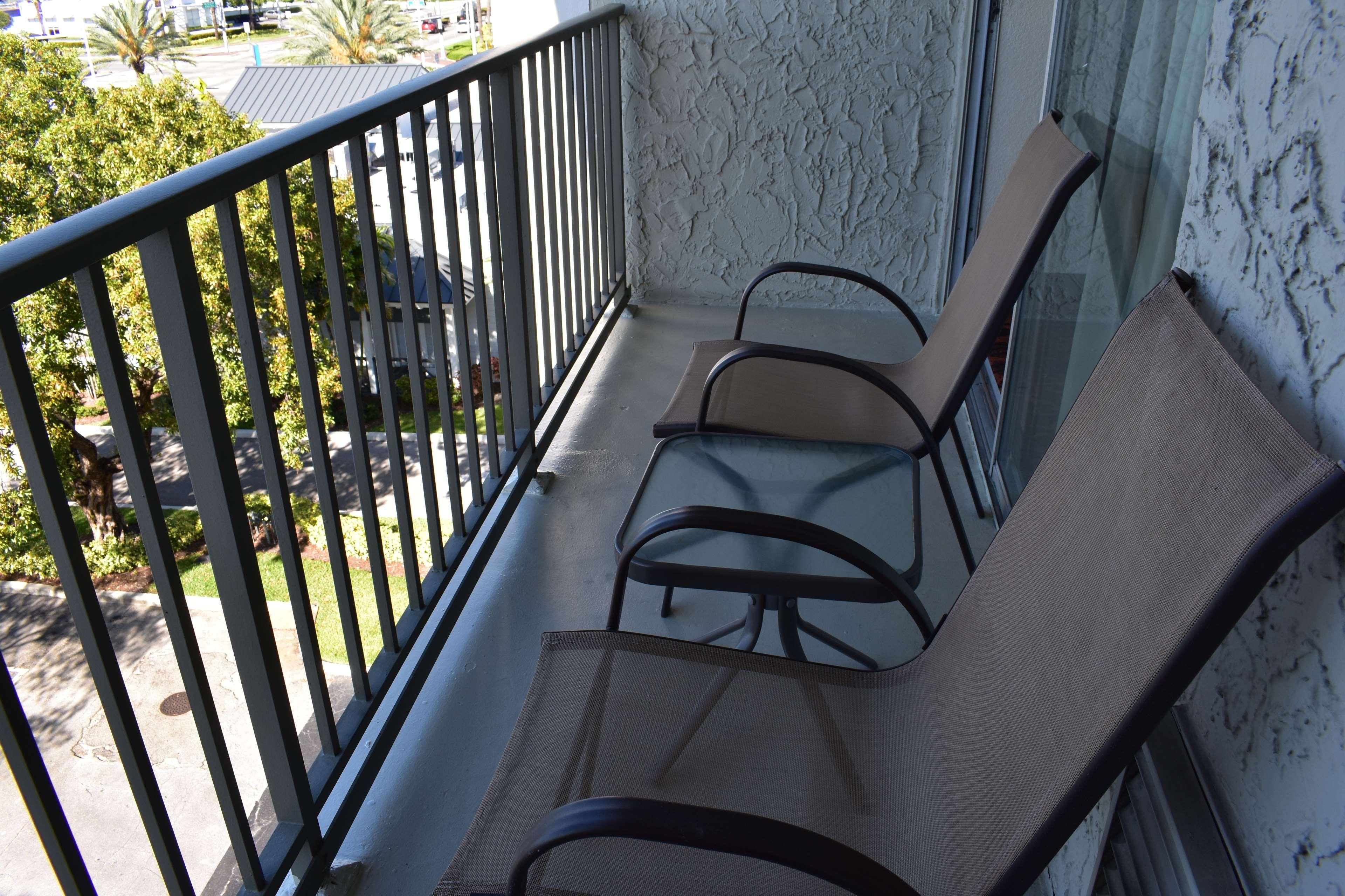 Best Western Plus North Miami-Bal Harbour Dış mekan fotoğraf
